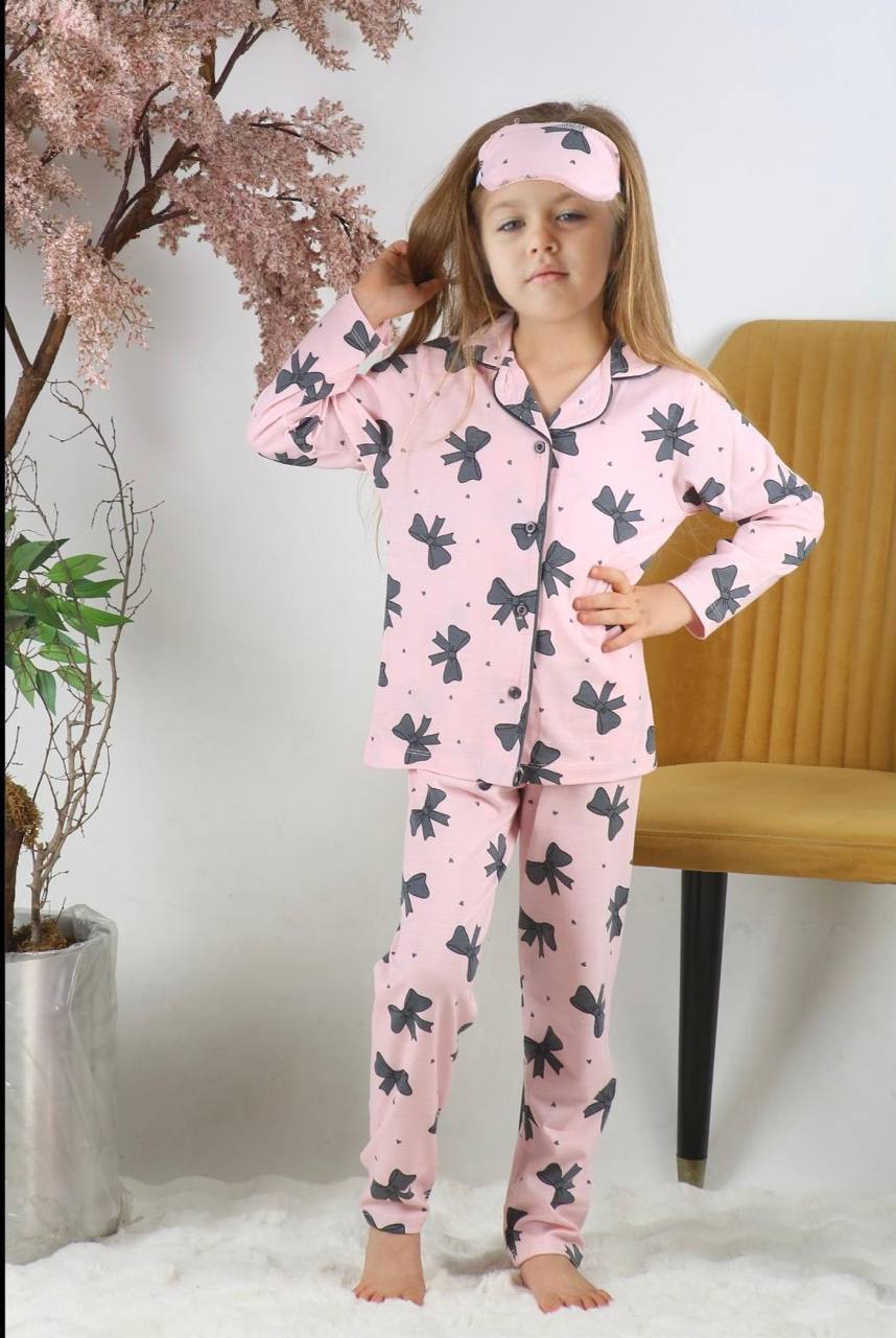 Fiyonk Baskılı Pijama Takımı